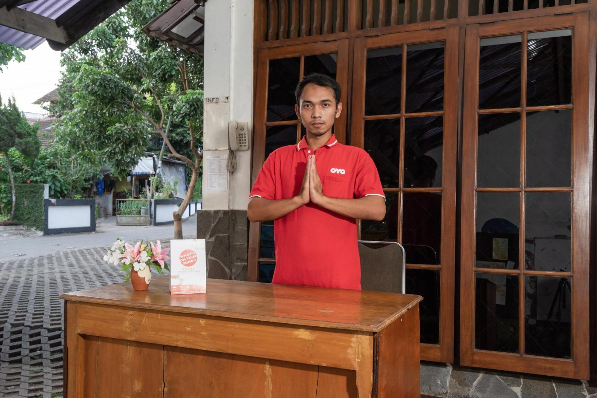 Super Oyo 1778 Omah Duwet Hotel Beran Kidul Ngoại thất bức ảnh