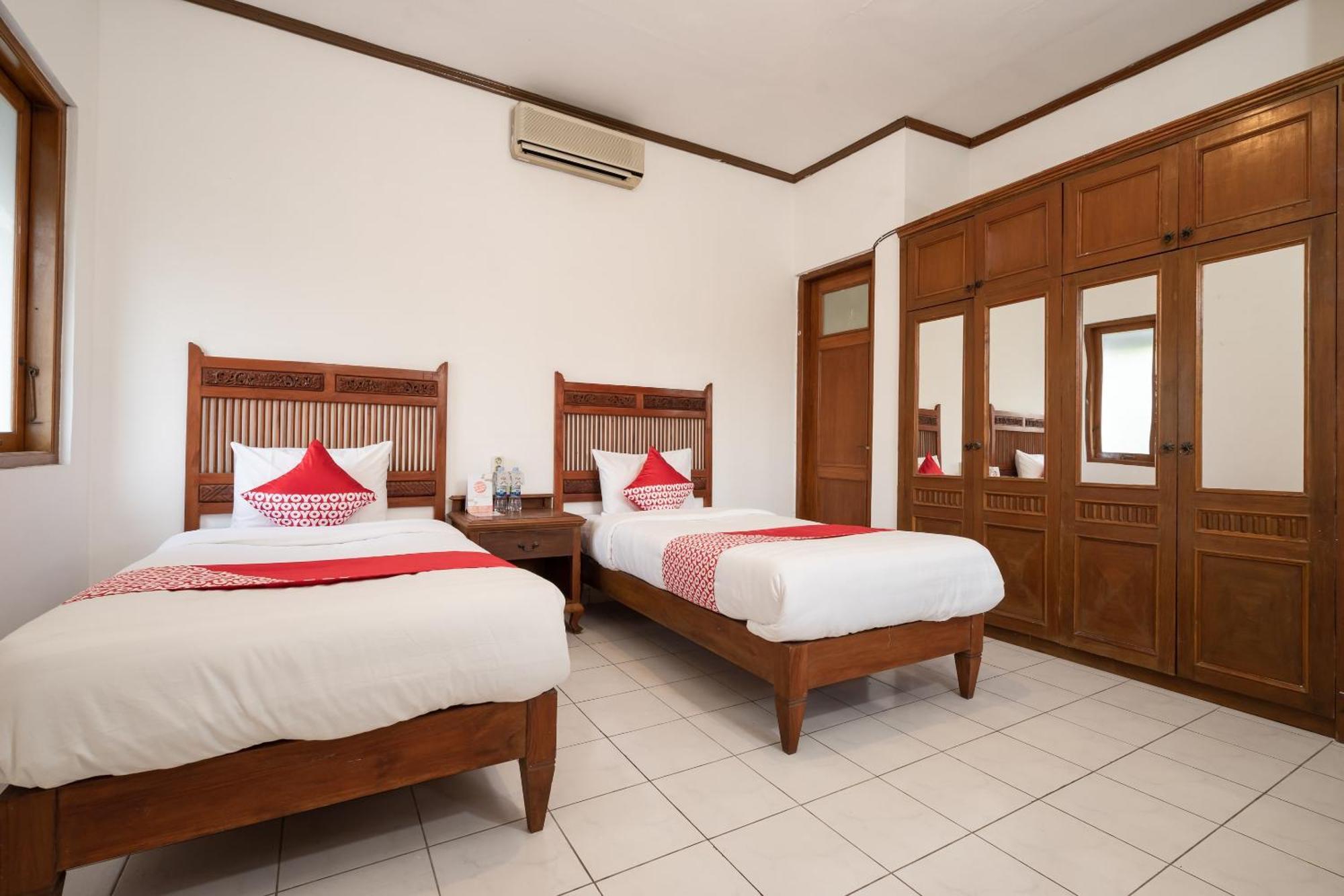 Super Oyo 1778 Omah Duwet Hotel Beran Kidul Ngoại thất bức ảnh