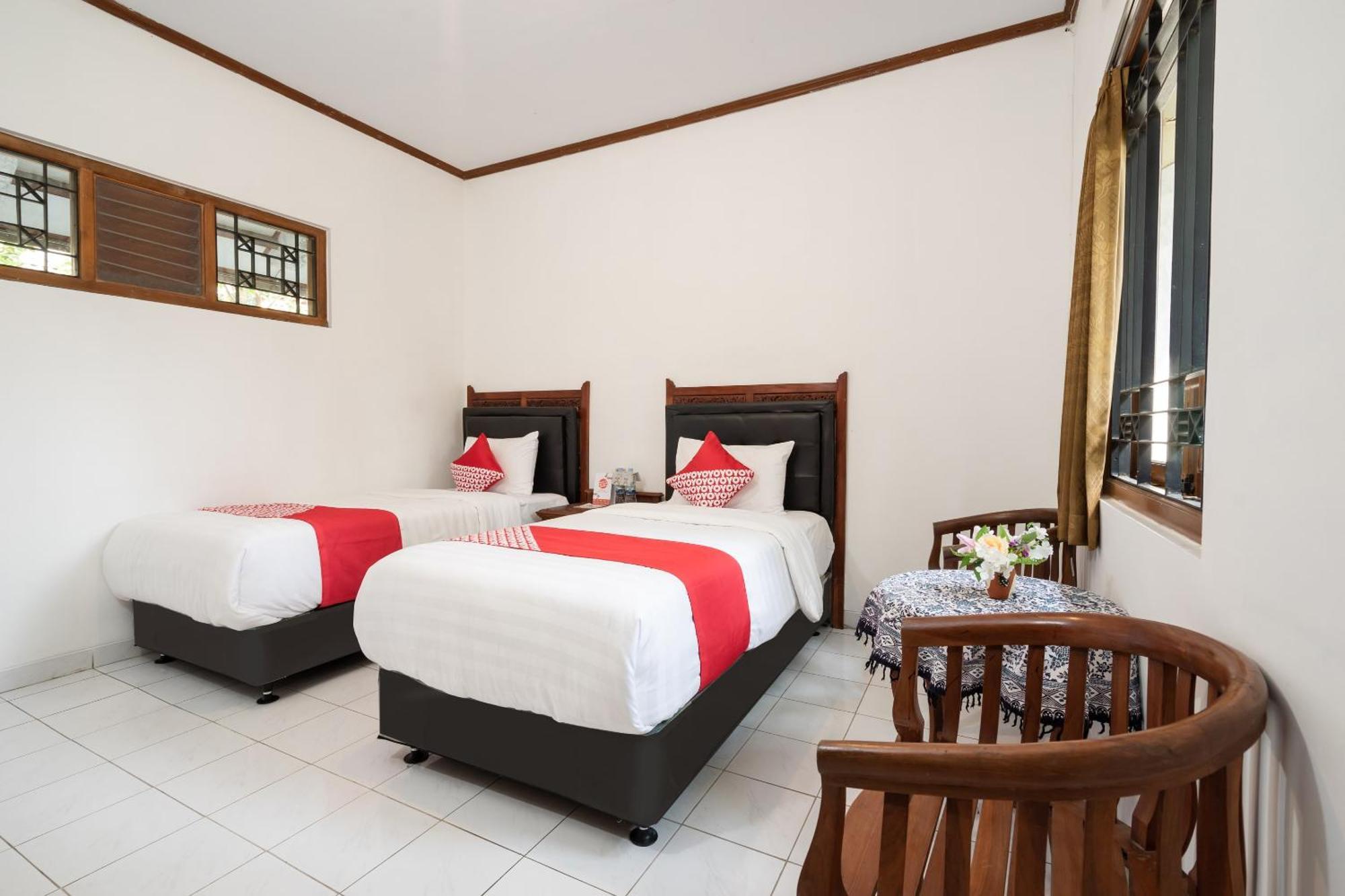 Super Oyo 1778 Omah Duwet Hotel Beran Kidul Ngoại thất bức ảnh